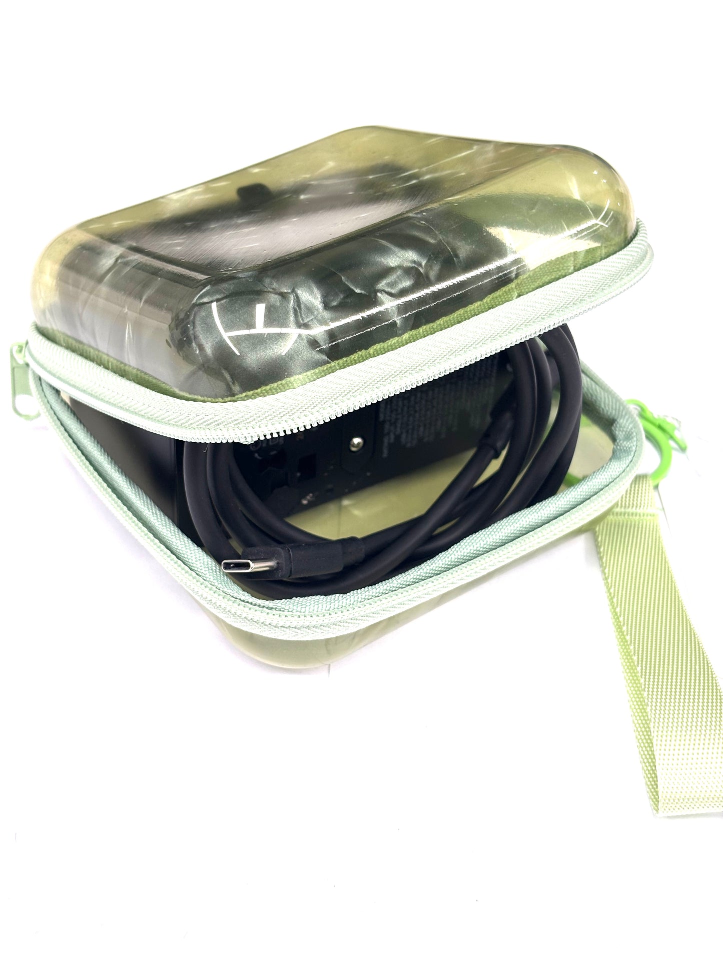 True square medium Oyster green