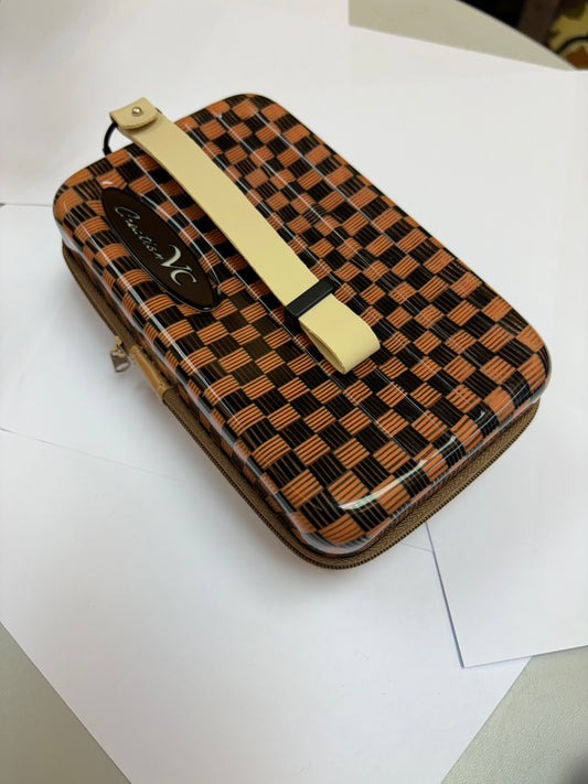 Clutch rectangle