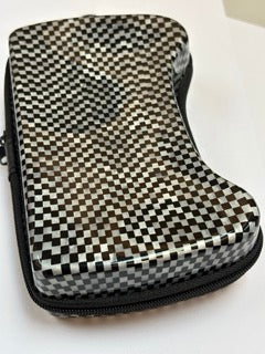 clutch bw p1